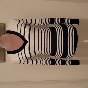 The Slope Black and White Striped V-Neck Sweater, Size M, NWOT